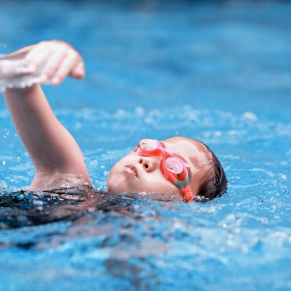 kids_and_teen_swimming